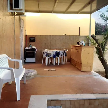 Seaside In Spiaggiabella With Enclosed Garden Torre Rinalda