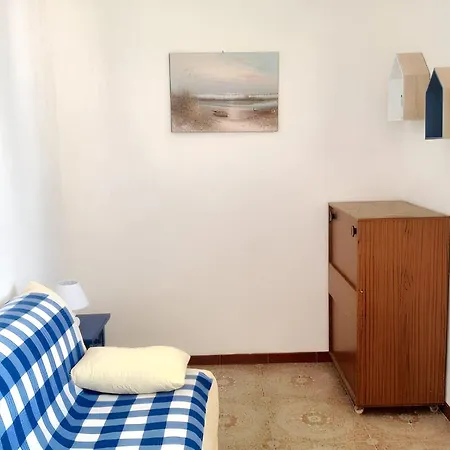 Seaside In Spiaggiabella With Enclosed Garden Villa
