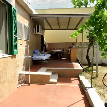 Villa Seaside In Spiaggiabella With Enclosed Garden *